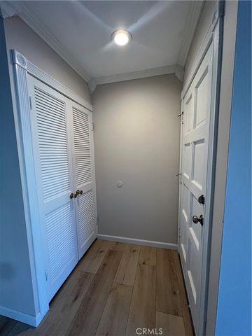 2521 W Sunflower Avenue H11, Santa Ana, CA 92704