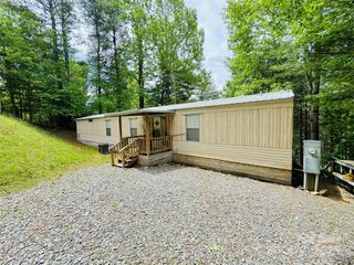 477 Parkway Drive, Jefferson, NC 28694