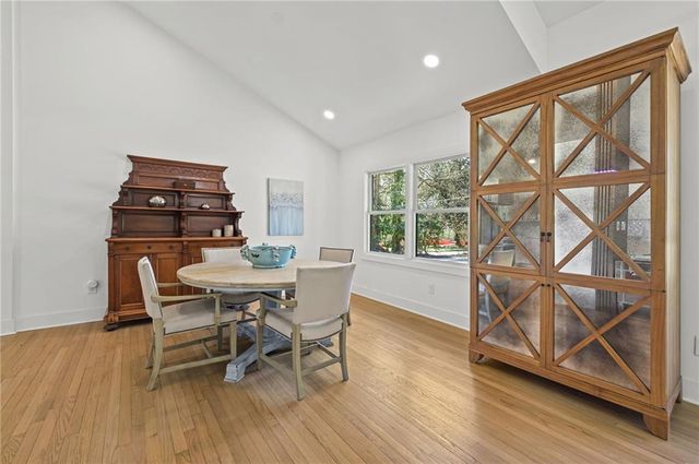 5905 Greenbrier Road, Atlanta, GA 30328