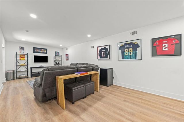 5905 Greenbrier Road, Atlanta, GA 30328