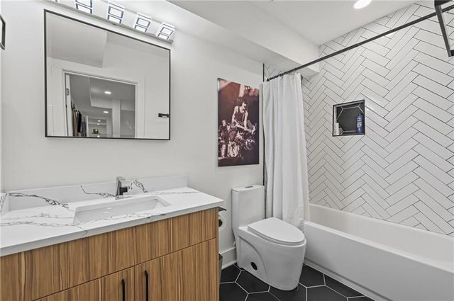 5905 Greenbrier Road, Atlanta, GA 30328