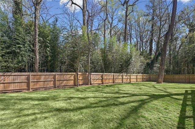 5905 Greenbrier Road, Atlanta, GA 30328