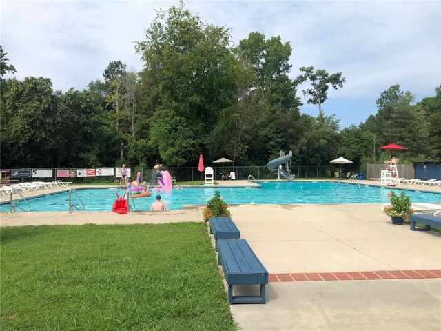 5905 Greenbrier Road, Atlanta, GA 30328