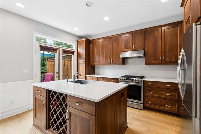 831 Charles Bank Avenue SE, Atlanta, GA 30312
