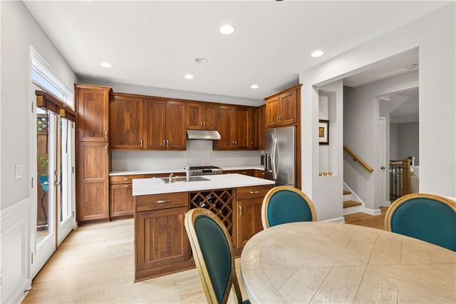 831 Charles Bank Avenue SE, Atlanta, GA 30312