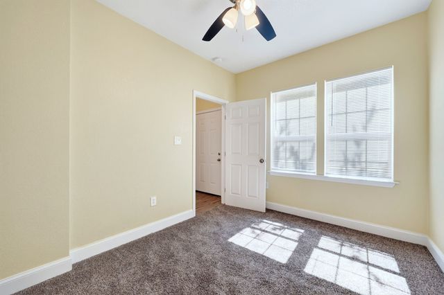 200 1st Street, Terrell, TX 75160