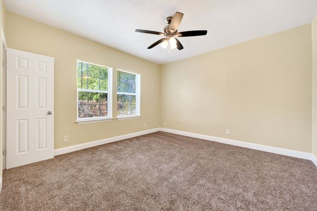 200 1st Street, Terrell, TX 75160