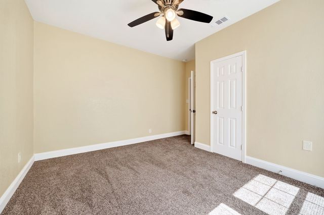 200 1st Street, Terrell, TX 75160