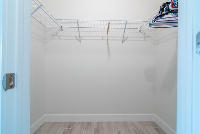 1513 NE 43rd Terrace, Cape Coral, FL 33909