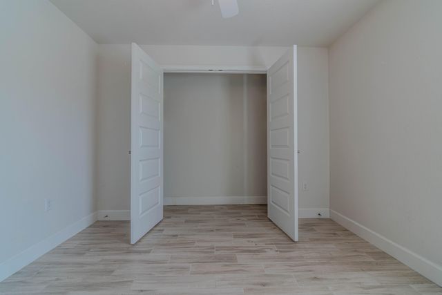 1513 NE 43rd Terrace, Cape Coral, FL 33909