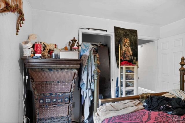 3963 Whitehall Dr, Pace, FL 32571