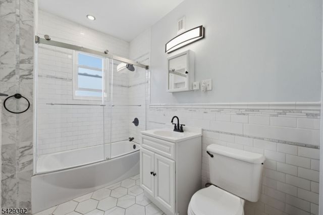 270 Snyder St, City Of Orange Twp., NJ 07050