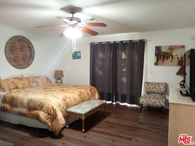 1641 E El Alameda, Palm Springs, CA 92262