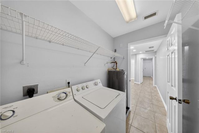 2400 55th TER SW, Naples, FL 34116