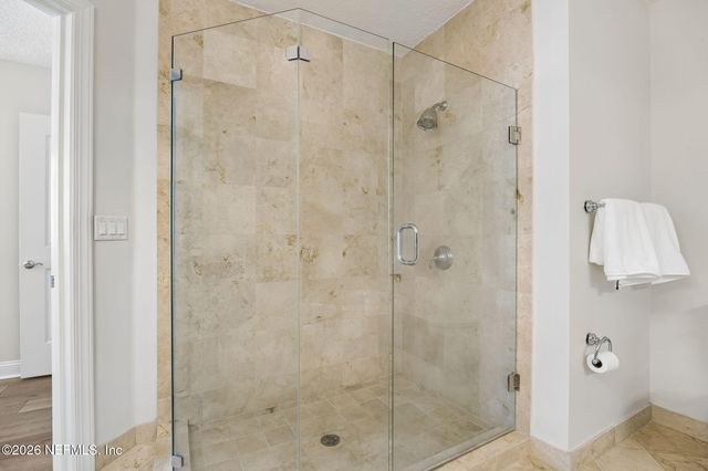 1431 RIVERPLACE Boulevard 1501, Jacksonville, FL 32207