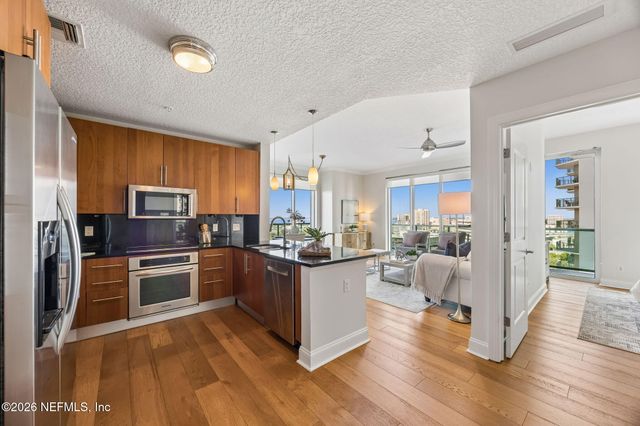 1431 RIVERPLACE Boulevard 1501, Jacksonville, FL 32207