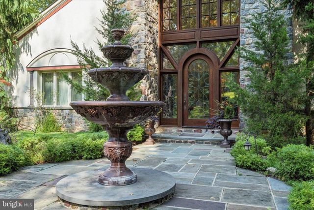 134 SPRINGTON LAKE RD, Media, PA 19063