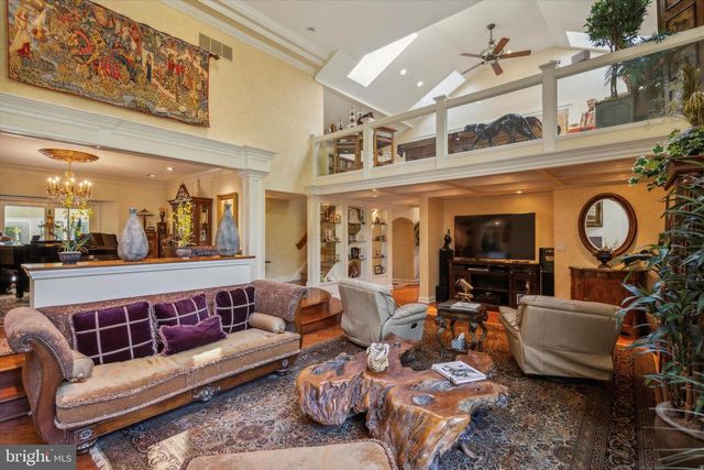 134 SPRINGTON LAKE RD, Media, PA 19063