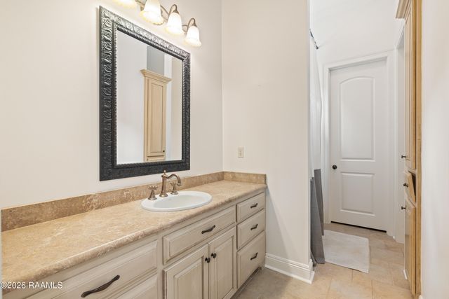 114 English Gardens Parkway, Lafayette, LA 70503
