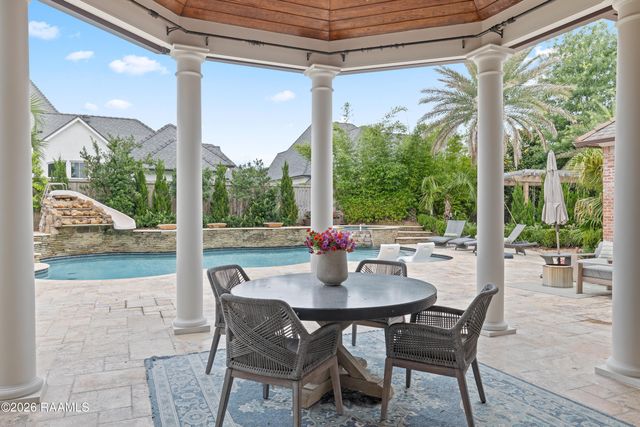 114 English Gardens Parkway, Lafayette, LA 70503