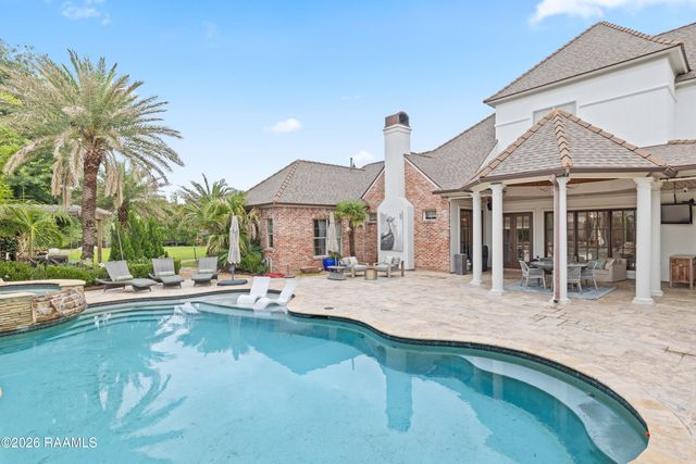 114 English Gardens Parkway, Lafayette, LA 70503