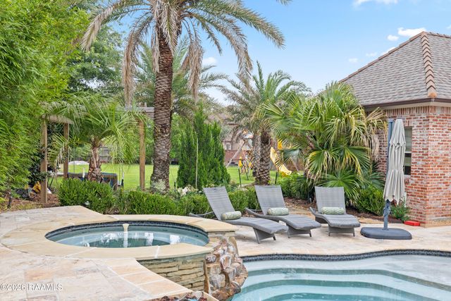 114 English Gardens Parkway, Lafayette, LA 70503