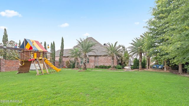 114 English Gardens Parkway, Lafayette, LA 70503