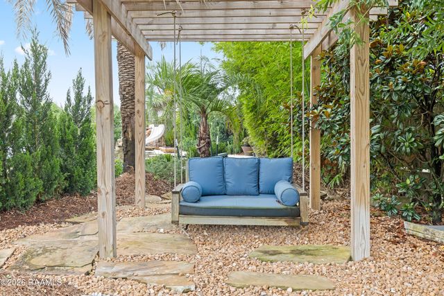 114 English Gardens Parkway, Lafayette, LA 70503