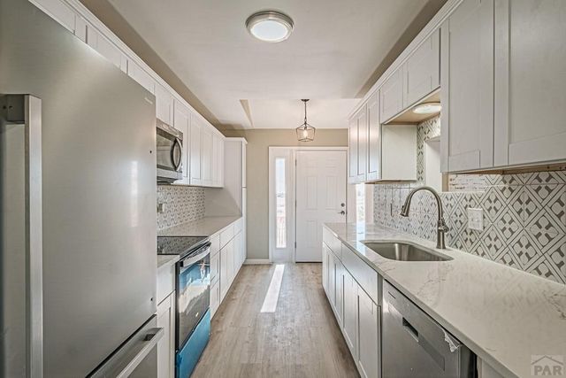 1183 E Marengo Dr, Pueblo West, CO 81007