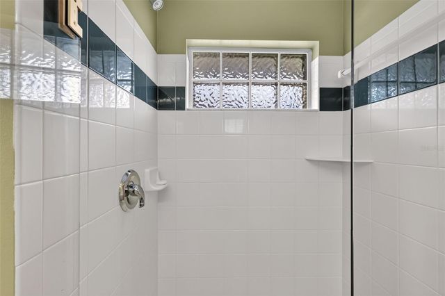 5409 ESSEX COURT, Leesburg, FL 34748