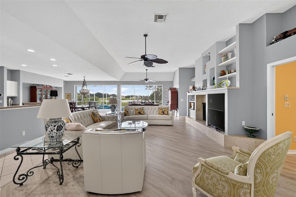 Image 11 of property listing at 5409 ESSEX COURT, Leesburg, FL 34748