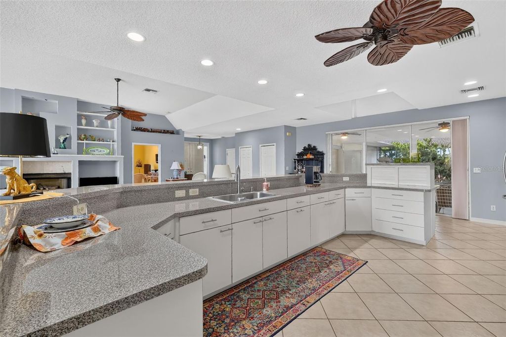 Image 16 of property listing at 5409 ESSEX COURT, Leesburg, FL 34748