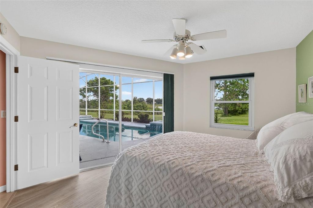 Image 34 of property listing at 5409 ESSEX COURT, Leesburg, FL 34748