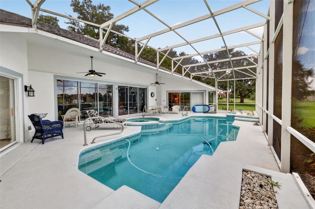 Image 45 of property listing at 5409 ESSEX COURT, Leesburg, FL 34748