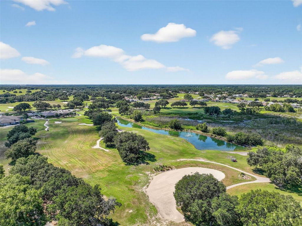 Image 70 of property listing at 5409 ESSEX COURT, Leesburg, FL 34748