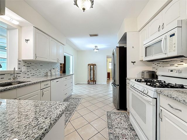 7210 DANBURY WAY, Clearwater, FL 33764