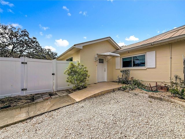 7210 DANBURY WAY, Clearwater, FL 33764