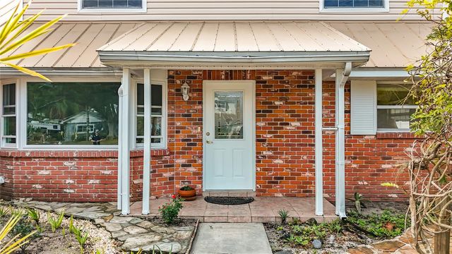 7210 DANBURY WAY, Clearwater, FL 33764