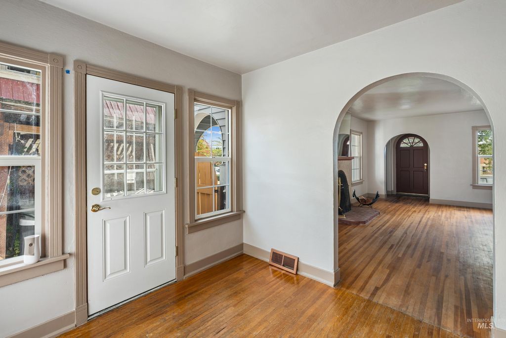 1009 3rd Street, Lewiston, ID 83501 photo 4