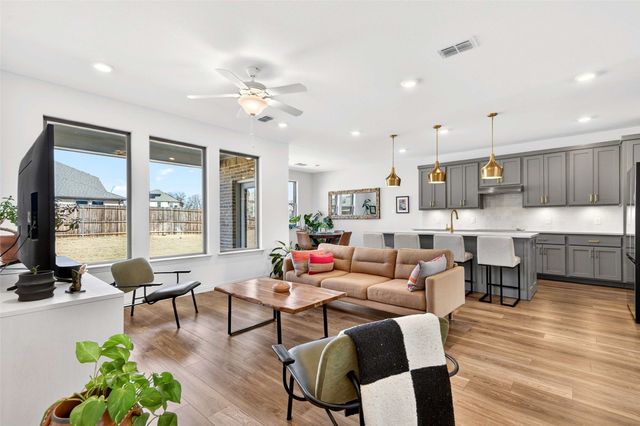 1624 Whitworth Drive, Haslet, TX 76052