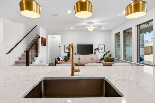 1624 Whitworth Drive, Haslet, TX 76052