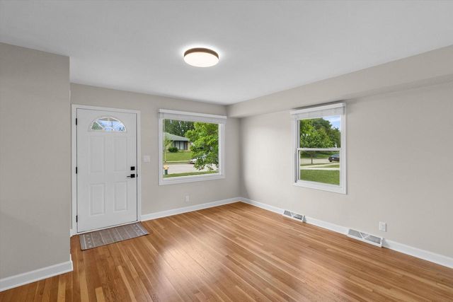 1329 Indiana STREET, Racine, WI 53405