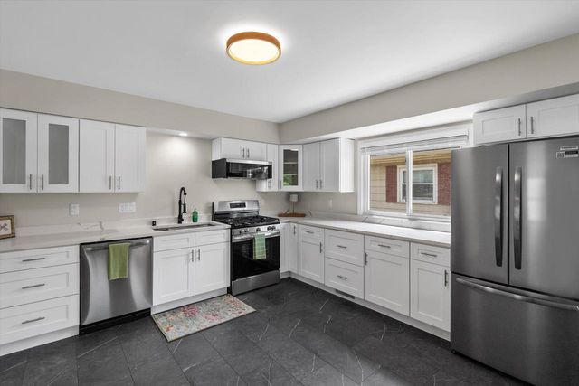 1329 Indiana STREET, Racine, WI 53405