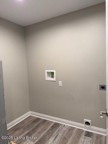 11409 Tierney Ave, Louisville, KY 40272