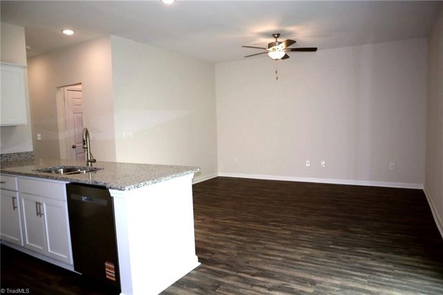 1126 Brooksridge Way, Whitsett, NC 27377