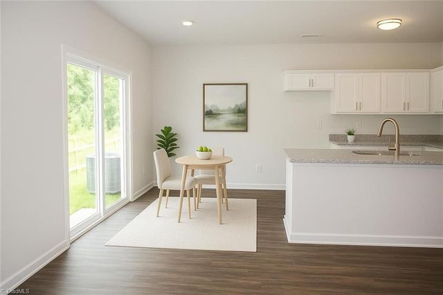 1126 Brooksridge Way, Whitsett, NC 27377