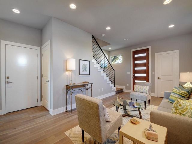 5308 Downs DR 2, Austin, TX 78721