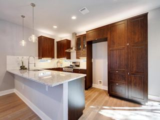 5308 Downs DR 2, Austin, TX 78721