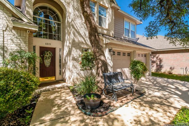 6019 Hart Fld, San Antonio, TX 78249