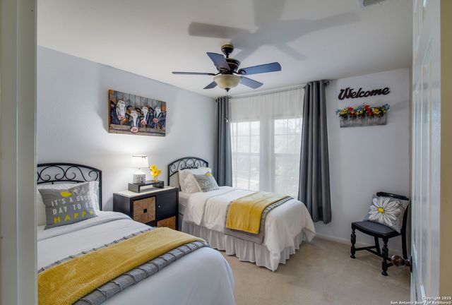 6019 Hart Fld, San Antonio, TX 78249